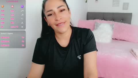 luna online show from February 7, 1:15 pm