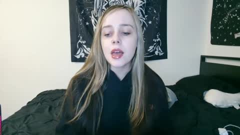 Luna online show from September 15, 4:54 am