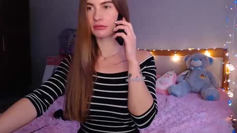 Snapshot of luna_moon77 chatting on December 6, 12:49 pm Luna online show from December 6, 12:49 pm