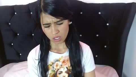 luna_starr69 online show from October 1, 9:31 pm