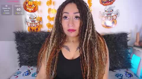 luna_vitihot online show from October 21, 11:36 am