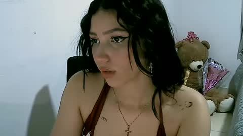 Snapshot of lunaa_sub chatting on March 7, 6:22 pm lunaa_sub online show from March 7, 6:22 pm