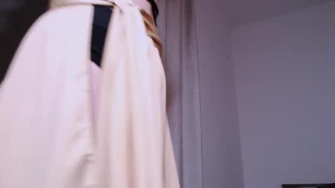 Luna online show from December 11, 5:36 pm