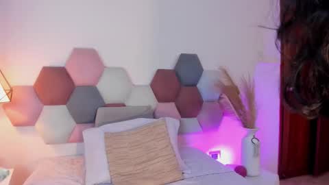 Snapshot of lunaaspen chatting on October 23, 6:47 pm Luna Aspen online show from October 23, 6:47 pm