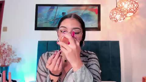 Snapshot of lunaaspen chatting on September 10, 6:19 pm Luna Aspen online show from September 10, 6:19 pm