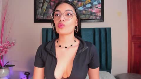 Snapshot of lunaaspen chatting on September 16, 6:27 pm Luna Aspen online show from September 16, 6:27 pm