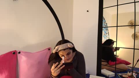 Luna online show from September 15, 4:04 pm