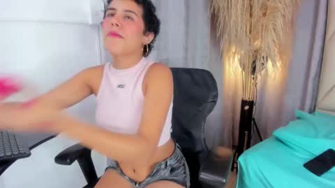 LUNA online show from February 28, 12:15 pm