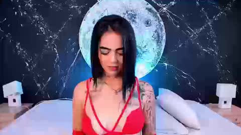 Luna  online show from September 19, 9:14 pm