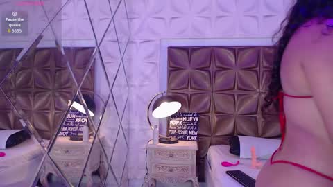 Luna  online show from April 7, 12:40 pm