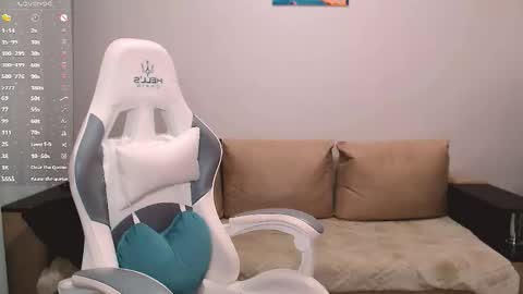 Luna online show from March 11, 6:10 pm