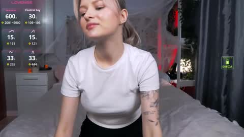 Luna online show from October 20, 1:47 pm