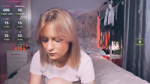 Luna online show from October 16, 3:58 pm