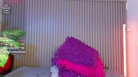 .         . online show from September 21, 12:59 pm