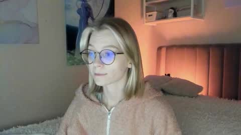 Sofia online show from September 25, 1:10 pm