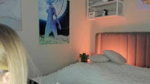 Sofia online show from October 4, 12:44 pm