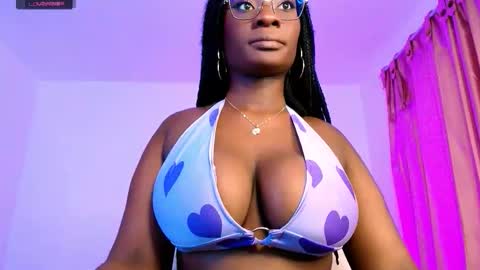 LunaStar  online show from October 24, 9:00 pm