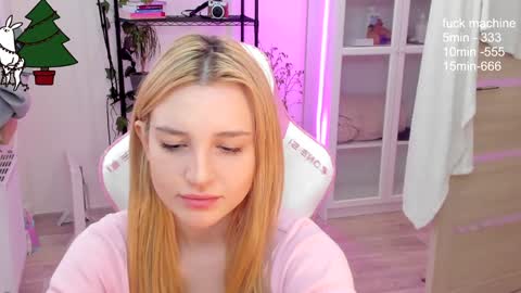 Kate online show from December 13, 4:11 am