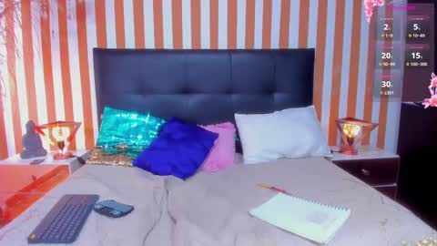 Luna Toledo online show from September 19, 4:06 pm