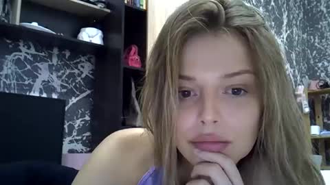 Snapshot of lunav7 chatting on October 30, 7:15 pm Luna online show from October 30, 7:15 pm