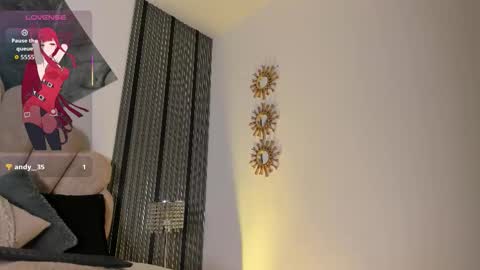 Luna   online show from March 17, 12:47 am