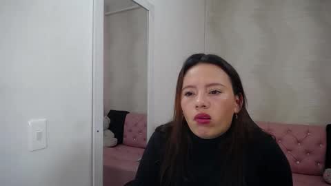 Snapshot of lunnadoll chatting on February 22, 3:01 am Katty what ever do you want on my pv is for extra tokens minimi 250 tks ty u for understand online show from February 22, 3:01 am