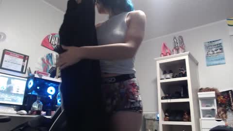 Lunobbione online show from December 4, 3:09 am