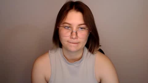 Lunvia online show from September 12, 5:19 am