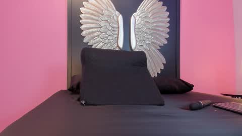 lupe online show from December 20, 8:02 pm