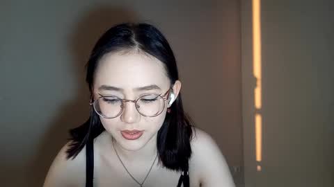 Roxie online show from March 13, 2:29 pm