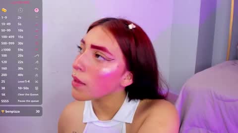 Lurea pearl online show from January 17, 5:15 am