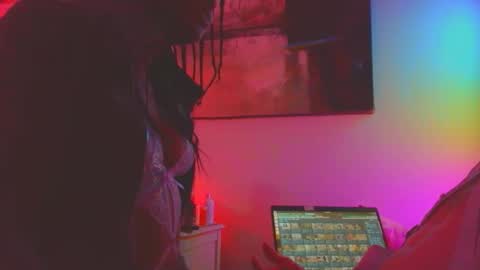 lusciousdarklips666 online show from December 23, 7:01 am