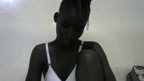 Lush Ness online show from December 22, 3:55 am