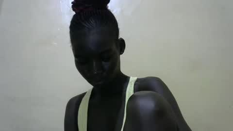 Lush Ness online show from December 15, 4:18 am