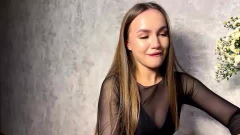 Mira online show from October 4, 11:31 pm