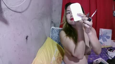 Flora Mae online show from July 2, 6:19 am