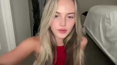 Aimee online show from October 11, 3:11 am