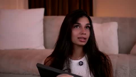 Caprice online show from August 3, 3:50 pm