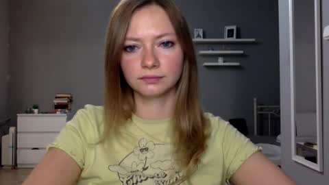 Millie online show from November 22, 3:37 pm