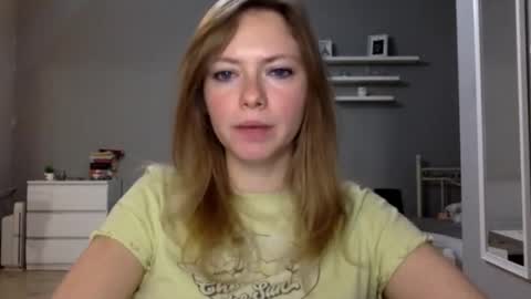 Millie online show from November 5, 11:43 pm