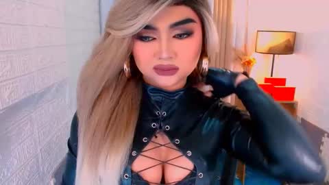 Sasha Blaire online show from November 26, 10:05 am