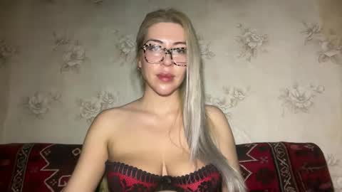 LuxSonyaStar online show from November 28, 9:18 pm