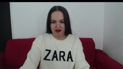 Snapshot of luxuriouss_s chatting on January 27, 7:03 am Laura online show from January 27, 7:03 am