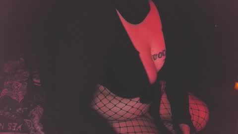 LuxxxInteriorr online show from February 25, 2:47 am