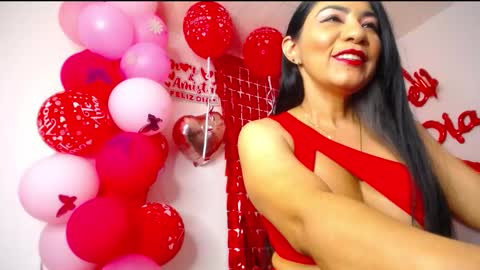 Snapshot of luzcastillo07 chatting on September 21, 4:44 am luzcastillo07 online show from September 21, 4:44 am