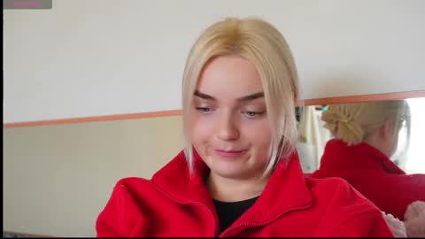 Lana online show from October 21, 11:58 am