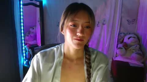 Snapshot of lya_ch chatting on October 11, 10:34 pm Call me Lia  online show from October 11, 10:34 pm