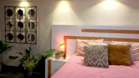 Snapshot of lyahaven chatting on September 19, 8:41 pm Lya Haven online show from September 19, 8:41 pm