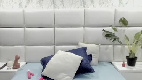 Lya Sweetxx  online show from March 17, 5:44 am