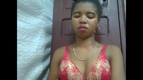 Lydiah online show from February 23, 1:34 pm